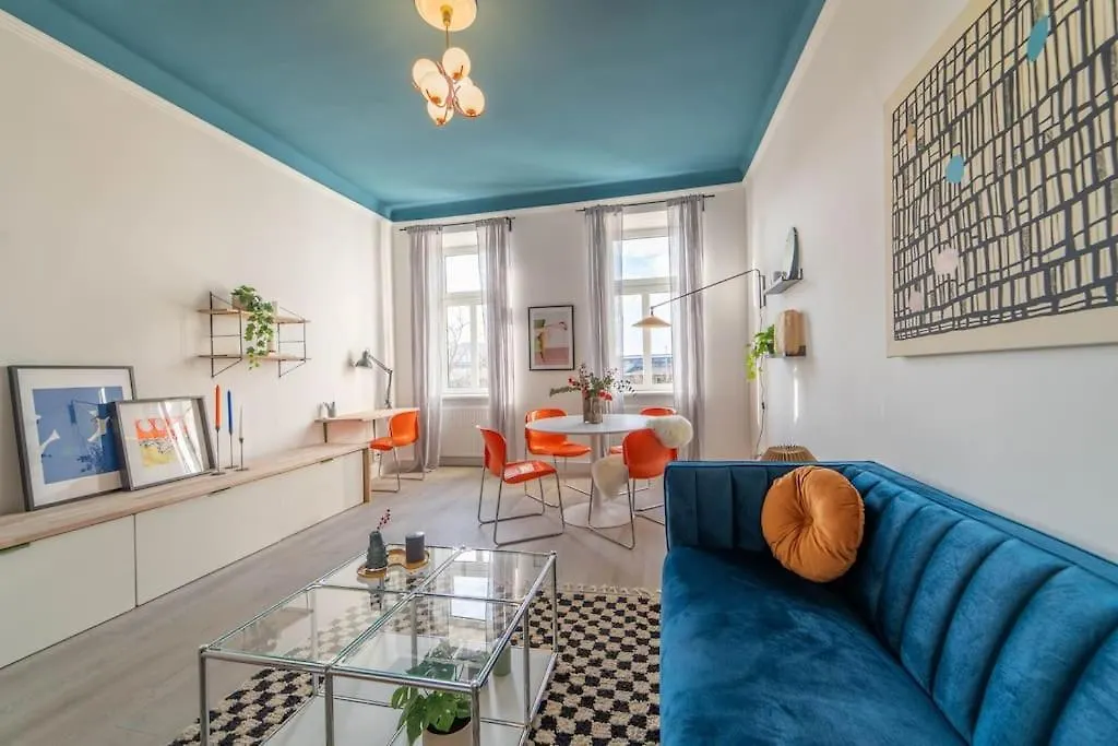 Josef\'S Home I Cozy Retro Apartment location